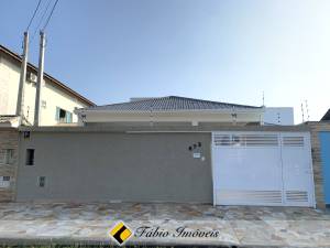 Casa para temporada no bairro Oásis em Peruíbe